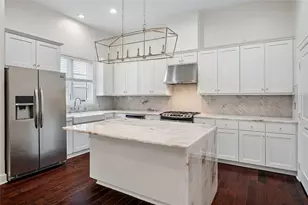3210 Carlisle St, Dallas, TX 75204 - Photo 9