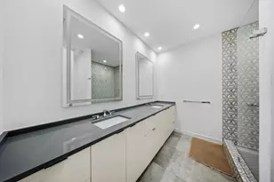 2722 Hondo Ave, Dallas, TX 75219 - Photo 9