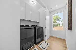 2722 Hondo Ave, Dallas, TX 75219 - Photo 15