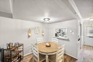 1379 Roaring Springs Rd, Fort Worth, TX 76114 - Photo 5