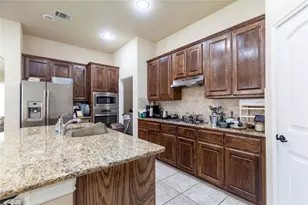 10113 Old Eagle River Ln, McKinney, TX 75072 - Photo 9