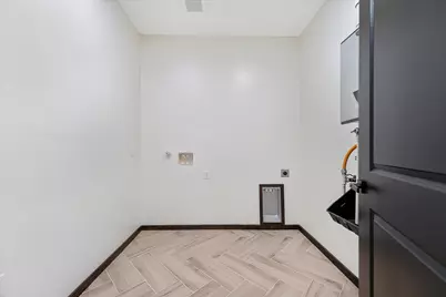 6027 Verde Way, Dallas, TX 75211 - Photo 19