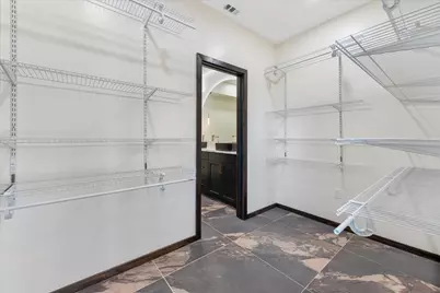 6027 Verde Way, Dallas, TX 75211 - Photo 11