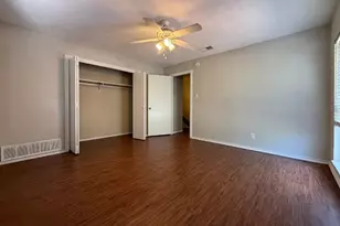 730 Londonderry Ln, Denton, TX 76205 - Photo 9