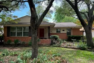 7215 Clemson Dr, Dallas, TX 75214 - Photo 1