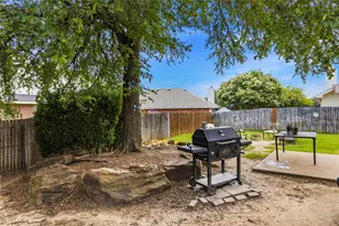 1320 Cattle Crossing Dr, Fort Worth, TX 76131 - Photo 25