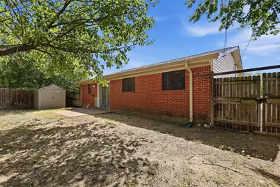 1420 Laurel Lane, Cleburne, TX 76033 - Photo 35