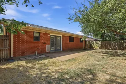 1420 Laurel Lane, Cleburne, TX 76033 - Photo 33