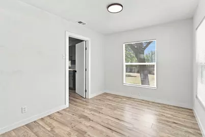 800 Winnie Street, Fort Worth, TX 76112 - Photo 23