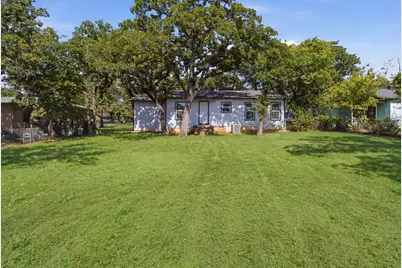 800 Winnie Street, Fort Worth, TX 76112 - Photo 33