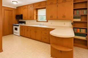 310 SW 7th St, Kerens, TX 75144 - Photo 7