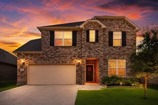825 Crest Breeze Dr, Fort Worth, TX 76052 - Photo 1