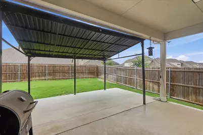 825 Crest Breeze Drive, Fort Worth, TX 76052 - Photo 33