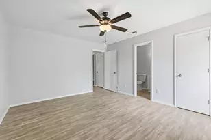 2308 Carol Good Ln, Carrollton, TX 75006 - Photo 17