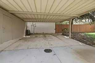 2308 Carol Good Ln, Carrollton, TX 75006 - Photo 23