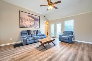 221 Quail Run, Aubrey, TX 76227 - Photo 5