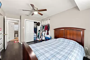 2621 Burning Tree Ln, Irving, TX 75062 - Photo 11