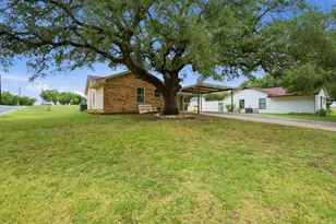 701 Van Winkle St, Weatherford, TX 76086 - Photo 1