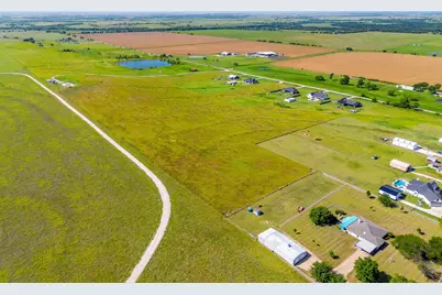 9729 County Road 408, Grandview, TX 76050 - Photo 7