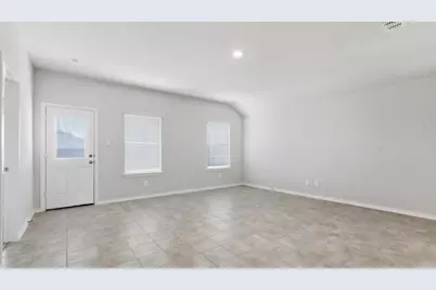 10801 Bloodstone Drive, Fort Worth, TX 76036 - Photo 7