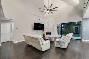 11709 Pheasant Creek Dr, Fort Worth, TX 76244 - Photo 5