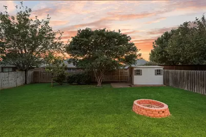11709 Pheasant Creek Drive, Fort Worth, TX 76244 - Photo 27