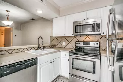 2621 Piedras, Irving, TX 75038 - Photo 7