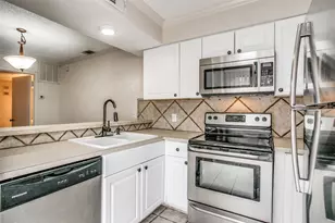 2621 Piedras, Irving, TX 75038 - Photo 7