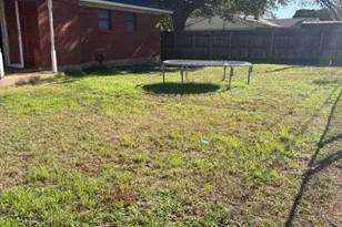 2026 Rosewood Dr, Abilene, TX 79603 - Photo 9