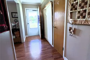 1016 E Franklin St, Hillsboro, TX 76645 - Photo 5