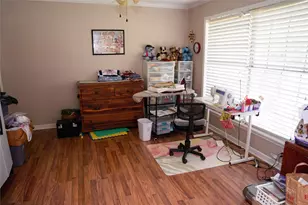 1016 E Franklin St, Hillsboro, TX 76645 - Photo 17