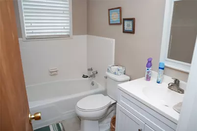 1016 E Franklin Street, Hillsboro, TX 76645 - Photo 25