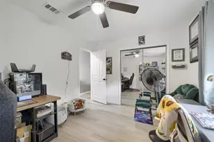 216 N Prairie View Rd, Crowley, TX 76036 - Photo 17