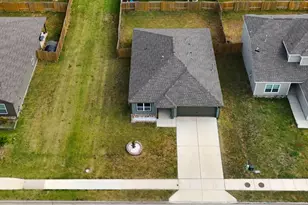 2405 Stillwater Dr, Ponder, TX 76259 - Photo 21