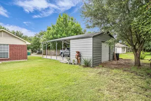 907 Dogwood St, Robinson, TX 76706 - Photo 31