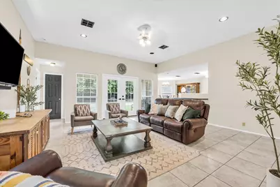 907 Dogwood Street, Robinson, TX 76706 - Photo 5