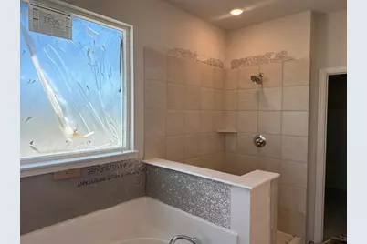 1337 Frio Drive, Springtown, TX 76082 - Photo 7