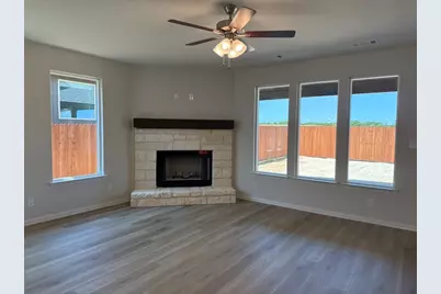 1337 Frio Drive, Springtown, TX 76082 - Photo 5