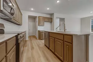 1337 Frio Dr, Springtown, TX 76082 - Photo 13