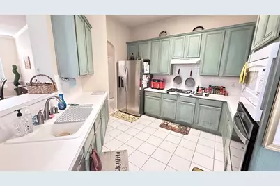 9816 Hickory Hollow Lane, Irving, TX 75063 - Photo 7