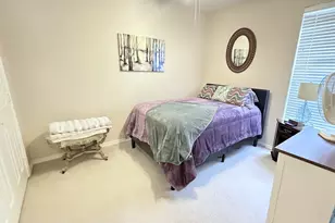 9816 Hickory Hollow Ln, Irving, TX 75063 - Photo 13
