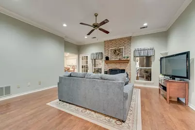 602 Creek View Circle, Ovilla, TX 75154 - Photo 9