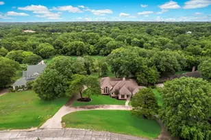 602 Creek View Cir, Ovilla, TX 75154 - Photo 35
