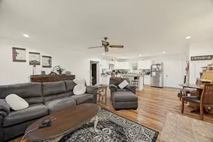 402 Jones St, Tom Bean, TX 75489 - Photo 5