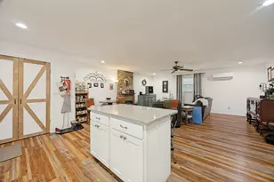 402 Jones St, Tom Bean, TX 75489 - Photo 7