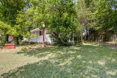 402 Jones Street, Tom Bean, TX 75489 - Photo 3