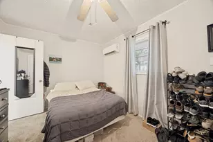 402 Jones St, Tom Bean, TX 75489 - Photo 17