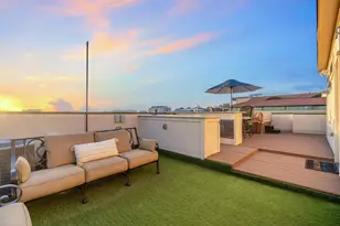 1118 S Adams St, Fort Worth, TX 76104 - Photo 1