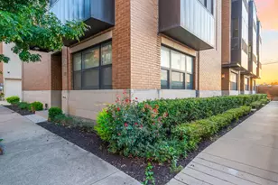1118 S Adams St, Fort Worth, TX 76104 - Photo 1