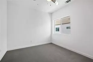 4713 Bryan St, Dallas, TX 75204 - Photo 27